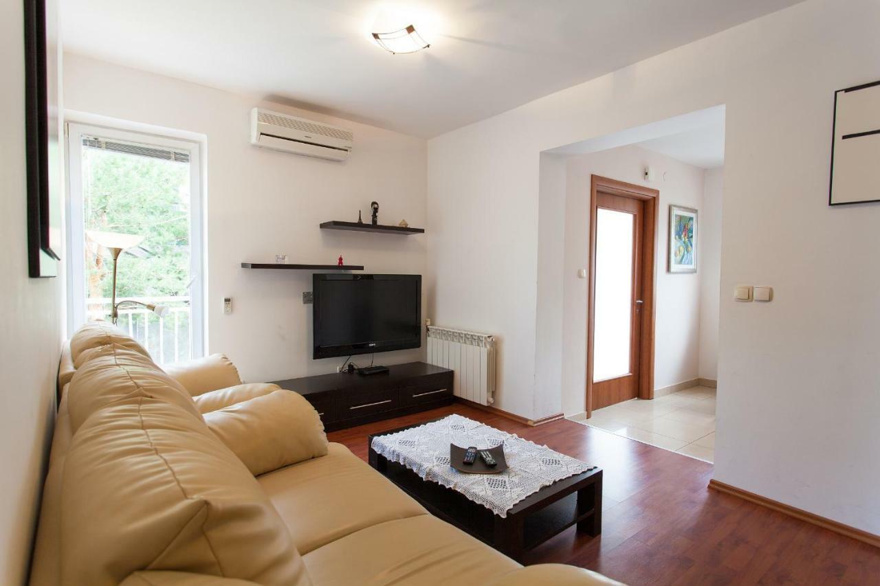 Apartman Kondic Omišalj Exterior foto